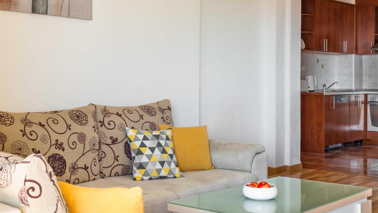 Apartments Lana Макарска Экстерьер фото