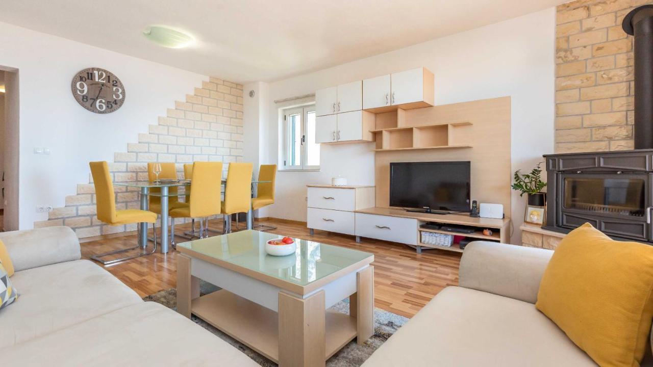 Apartments Lana Макарска Экстерьер фото